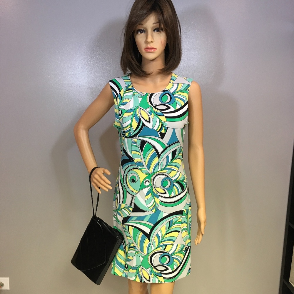 Jennifer Lopez Lime Green Geometric Shift Dress